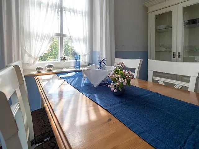 Huus Suelltje Loogkieker *